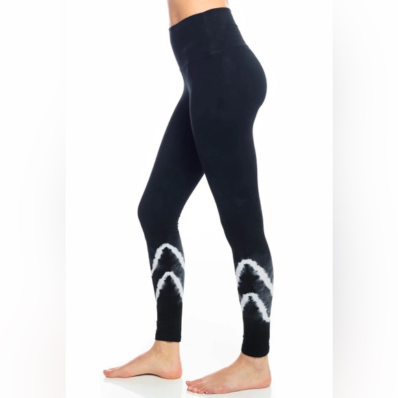 Electric & Rose Sunset Legging - Picture 2 of 5